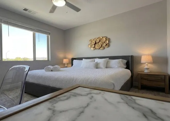 Apartment 1br Desert Gem Near Mcdowell Trails *